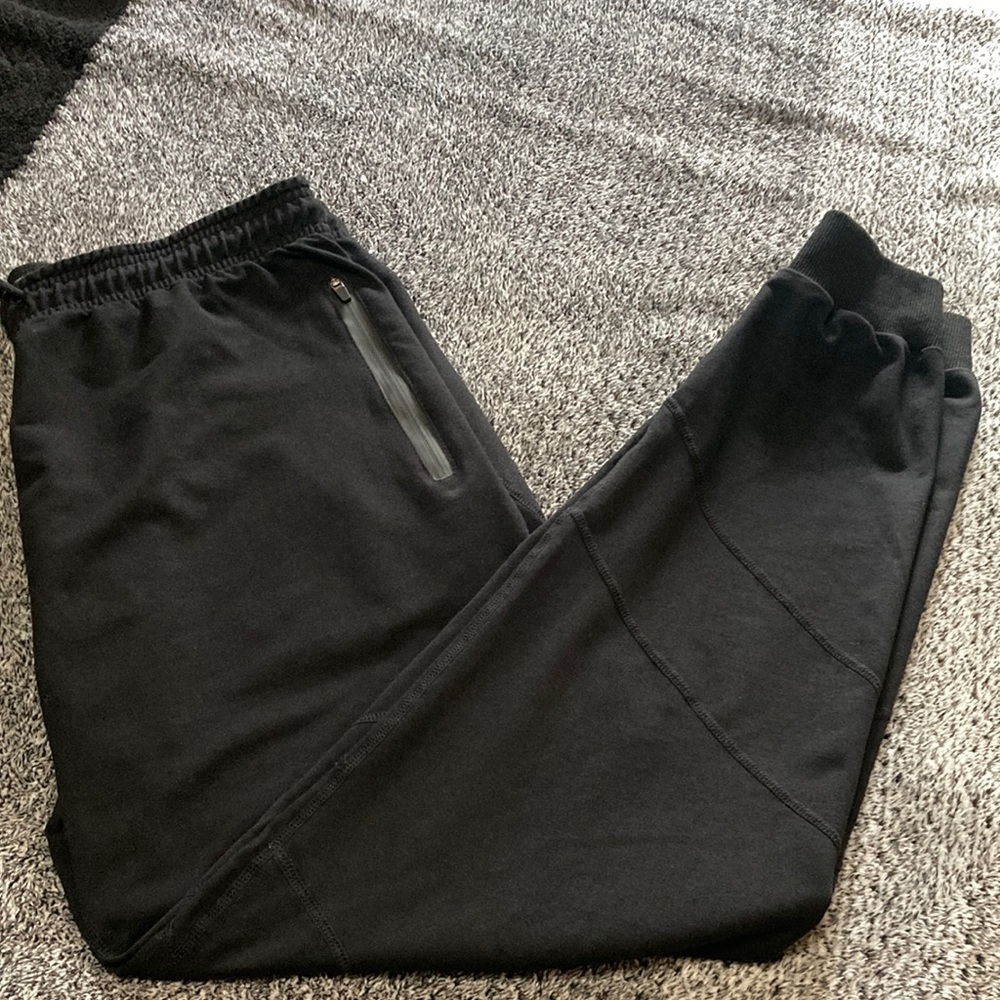 Black joggers size Xl
